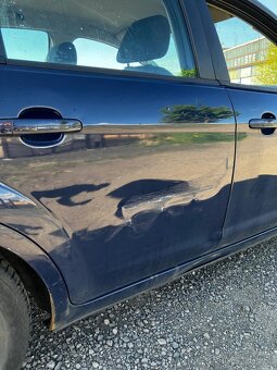 Ford Focus 1.6, r. v. 2009 – nová STK, benzín, 296 000 km - 10