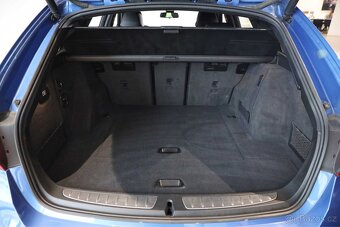 BMW 320d M Sport, 190 koní, 12/2018, plná výbava - 10