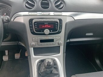 Ford S-Max 2.0 TDCi-96 kW pěkný stav, po servisu - 10