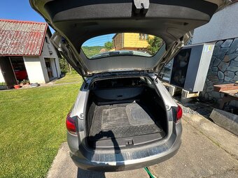 Opel Astra Sports Tourer 1.6 CDTI - 10