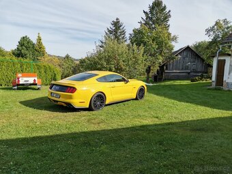Prodám Ford Mustang 5.0 Gt V8,326kw,rv.2017 koupeno nové v Č - 10