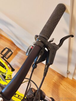 Horské kolo GT Aggressor Expert na 160-170 cm, kola 27.5" - 10