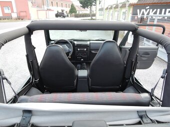 Jeep Wrangler 2,5i Sport 4x4 SoftTop 2000 - 10