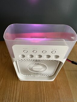 Stolní větrák ventilátor s možností chladivé vodní mlhy NOVÝ - 10