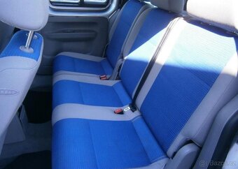 Volkswagen Caddy 1.6i 75kw,,Live benzín manuál 75 kw - 10