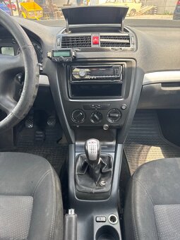 Škoda Octavia 1.9 TDI 77 kW KOMBI 4x4 CZ 2-MAJITEL - 10