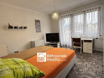 Dvougenerační RD s kanceláří, 2 x garáž, velká zahrada - Pra - 10