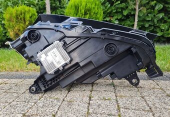 ŠKODA SUPERB 4 full led světla TOP - 10