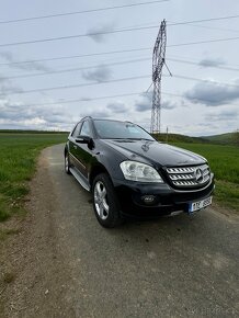 Mercedes Benz ML 350 - 10
