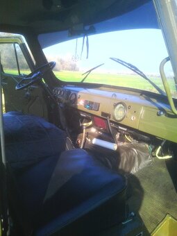 UAZ 452 Buchanka - 10