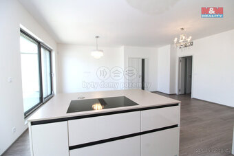 Pronájem bytu 4+kk, 139 m², v Praze 3, ul. Jana Želivského - 10
