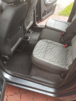 Roomster 1.4 16v 63 kw - 10