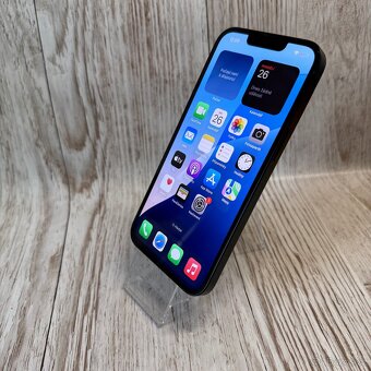 iPhone 14 256GB, černý (12 měsíců záruka) - 10