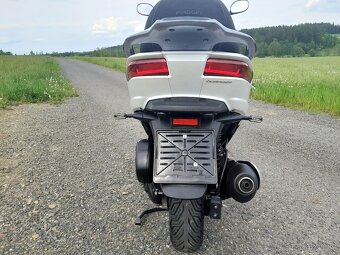 Piaggio MP3 300i ABS,ASR - 10