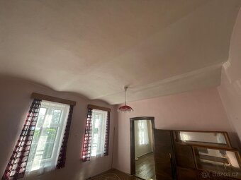 Rodinný dům k rekonstrukci – klidná lokalita, zahrada - 10