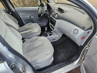 Citroen C3 1.4HDI r.v.2004 EXCLUSIVE,zachovale auto pravidel - 10