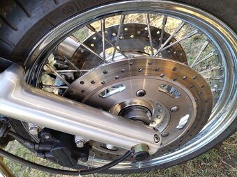 Triumph Thunderbird 900 Sport - 10