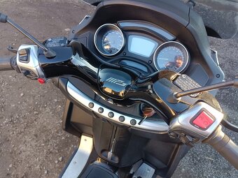 Piaggio mp3 500 LT ABS,ASR cz doklady v ceně šedá - 10
