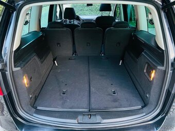 Volkswagen Sharan 2.0TDI 7MÍST 1.MAJITEL VÝHŘEV SERVISKA - 10