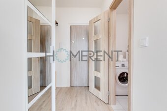 Pronájem bytu 1+kk, 34m² - Praha - Žižkov - 10