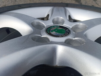 5x100 Škoda Fabia 6Jx15 ET43 č.5J0601025A alu disky - 10