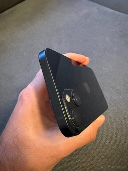 IPhone 13, 128GB, černý - 10