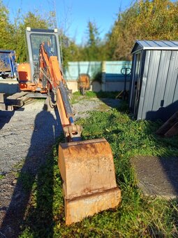 Miny bagr Hitachi ex 30 - 10