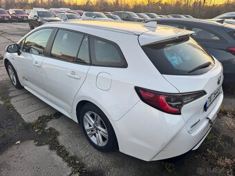 Toyota Corolla 2.0 Hybrid e-CVT Comfort DPH - 10