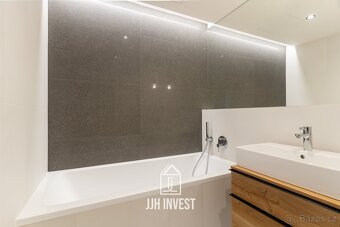 Prodej moderního bytu 3+kk s balkonem, sklepem a parkováním  - 10