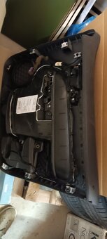 Zbytek náhradní dílů VW Touran - 10