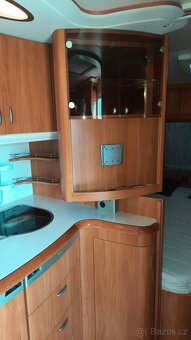 Prodám karavan Hobby Excellence 495 UFE - 10