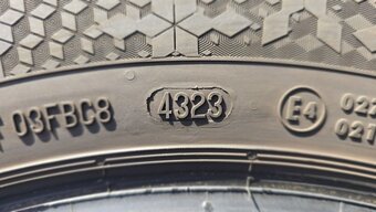 Zimní pneu 205/60/16 Continental - 10