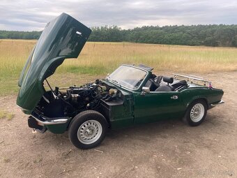 Triumph Spitfire 1500 - 10