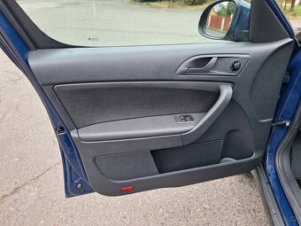 ŠKODA YETI R.2013 2.0 TDI NOVÁ TK - 10