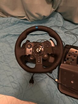 HERNÍ volant Logitech G923 + Stojan - 10