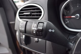 Ford Focus 1,6 i BEZ KOROZE,PO STK - 10