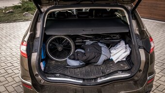 Mondeo Vignale 2.0 132kW, 4x4, tažné, 2xALU kola - 10