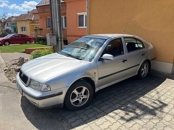 Prodám Škoda Octavie 1,6i - 10
