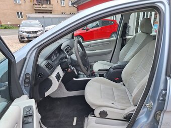Mercedes-Benz B 180i 85KW 1xmajitel, + Zimní kola - 10