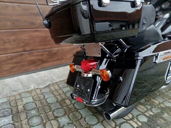 Harley-Davidson FLHTK Ultra Limited 103 - 10