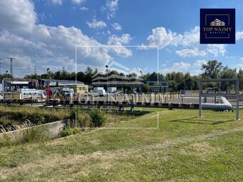 Pronájem komerčního areálu s kancelářemi a zpevněnou plochou - 10