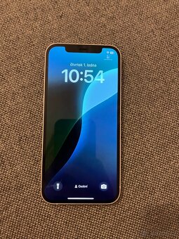 Apple iPhone 12 White 64GB - 10