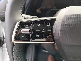 RENAULT  Nový Scénic iconic 220 k long range 2025 - 10