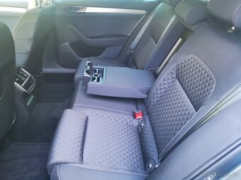 ŠKODA Superb 2.0TDI 110kW DSG Ambition Combi Záruka 5 let ČR - 10