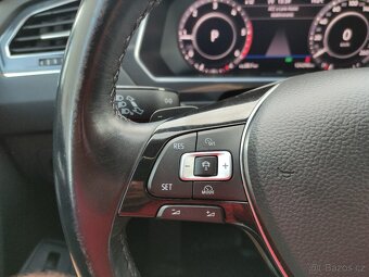 VW Tiguan ALLSPACE DSG 7Míst 4x4 FullLED HUD NAVI TAŽNÉ - 10