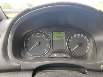 Škoda Fabia 1,2 TSI Monte Carlo benzín manuál 77 kw - 10