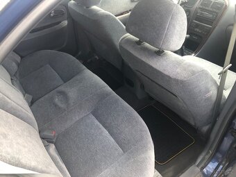 Kia Magentis, 2.5 V6 - 10