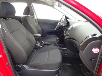 Hyundai i30 1.4i,80kW,NovéČR,s.kniha,klima, - 10