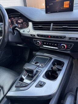 Audi Q7 - plná výbava+zimní kola+sherlog+noční vidění - 10