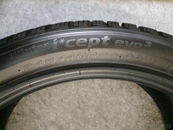 4x -- 245/40 R20 Zimní pneu Hankook Winter icept evo 3 -- - 10